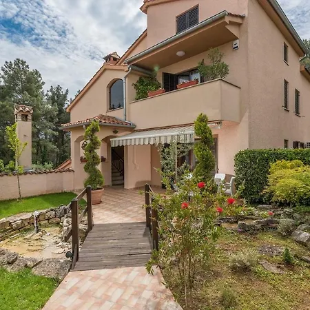 Rakovac 3* 포레치