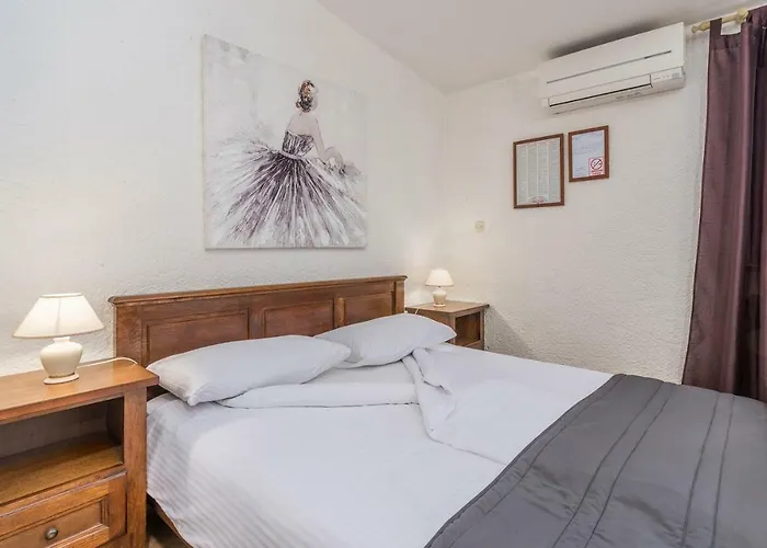 게스트하우스 Rakovac 3*